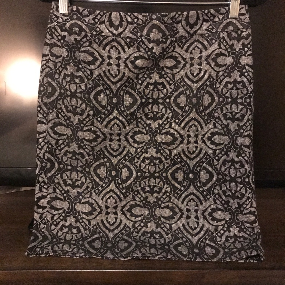 ❗️BOGO Free❗️Ann Taylor Pencil Skirt